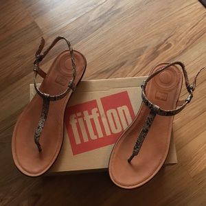 Brand new snake skin FitFlop sandal - size 9